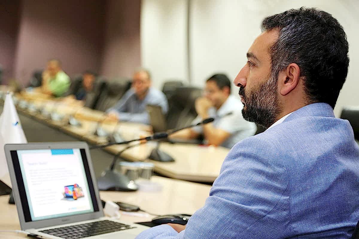Girisimci Orhan Gurbuz