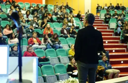 Ustalardan Fotograf Seminerleri